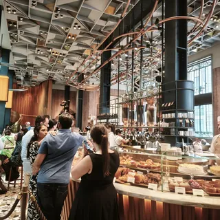 Starbucks Reserve Roastery, photo 2