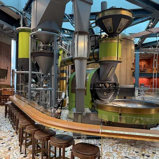 Starbucks Reserve Roastery, photo 4