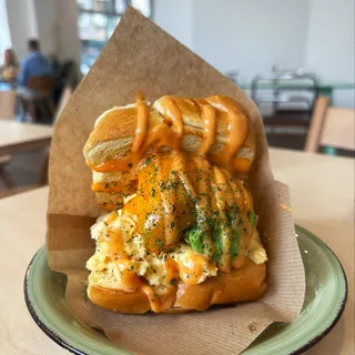 44 Brekkie, photo 4