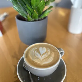 amongst few café, photo 5