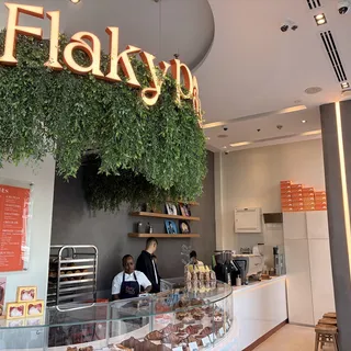 Flaky Pastry Croissant Co. City Walk, photo 4