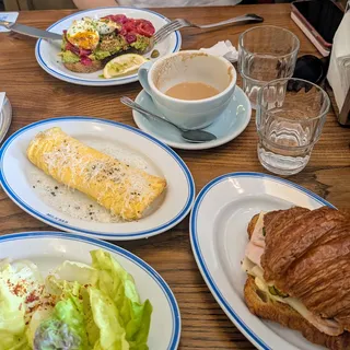 Milk Bar, photo 3