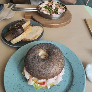 Benedict Cafe, photo 5