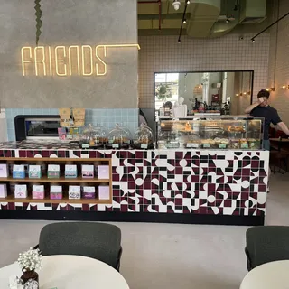 Friends Avenue Cafe Al Thanyah, photo 5
