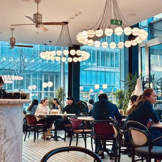 Cafeteria, photo 4