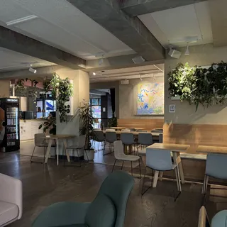 Lucy’s The Deli, photo 2