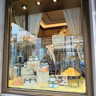 Cova Montenapoleone, photo 2