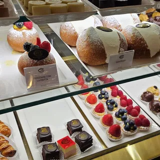 Cova Montenapoleone, photo 5